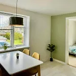 Apartman 5 Minute Walk To Lego House - 50m2 Cozy Apartment- D Unit