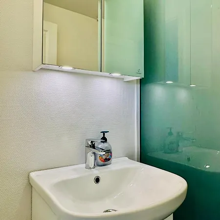 5 Minute Walk To Lego House - 50m2 Cozy Apartment- D Unit Daire